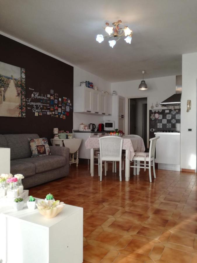 La Casa Del Mare Lejlighed Carrara Eksteriør billede